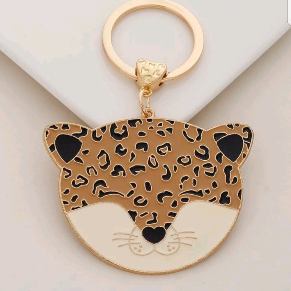 Gold Tone Baby Leopard Keychsin / Bag Charm